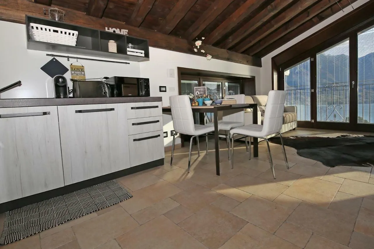 Apartment Alba E Tramonto Appartamenti Vista Lago Bellagio Italy